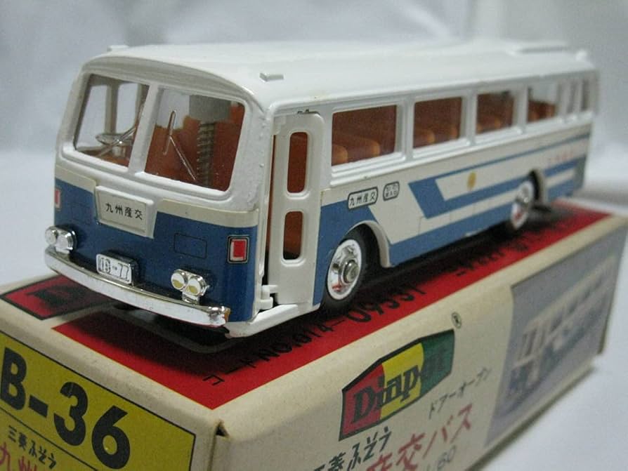 Amazon.co.jp: ダイヤペット B-36 三菱ふそう 九州産交バス 1/60
