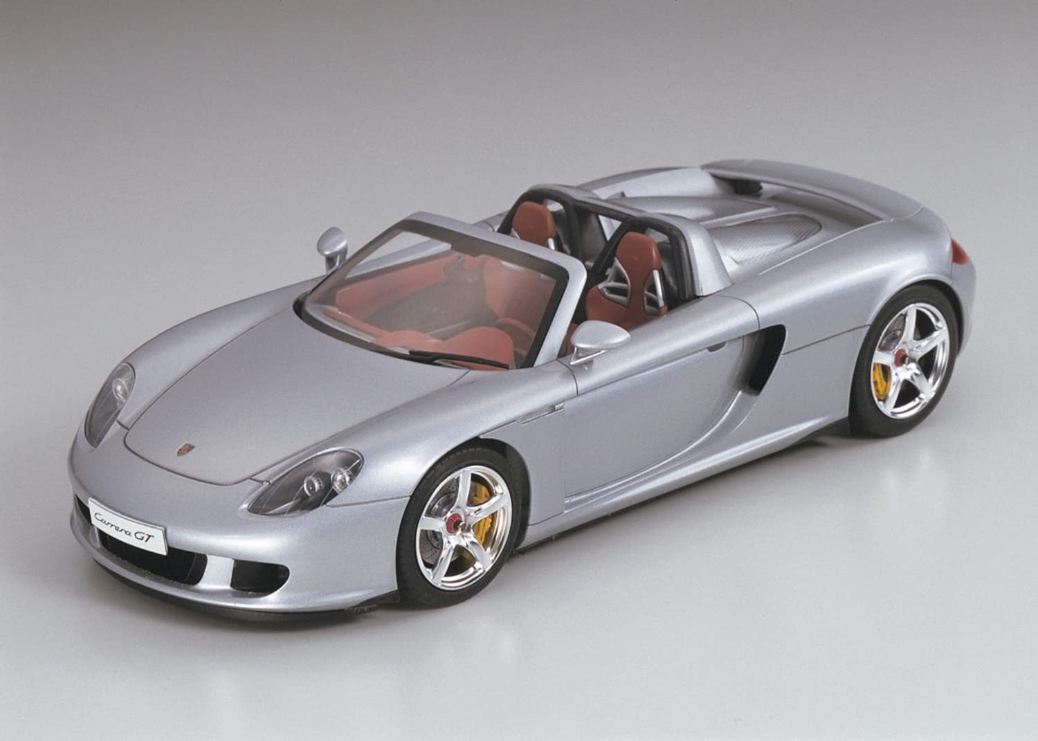 Amazon.com: Tamiya 24275 1/24 Porsche Carrera GT Plastic Model Kit