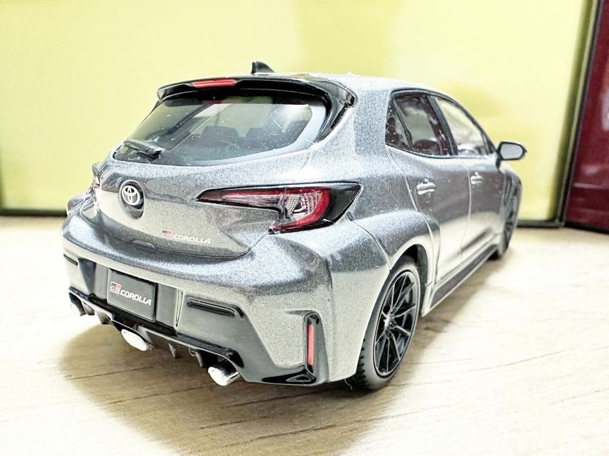 Amazon | トヨタ GR カローラ スポーツ 1 30 カラーサンプル ミニカー