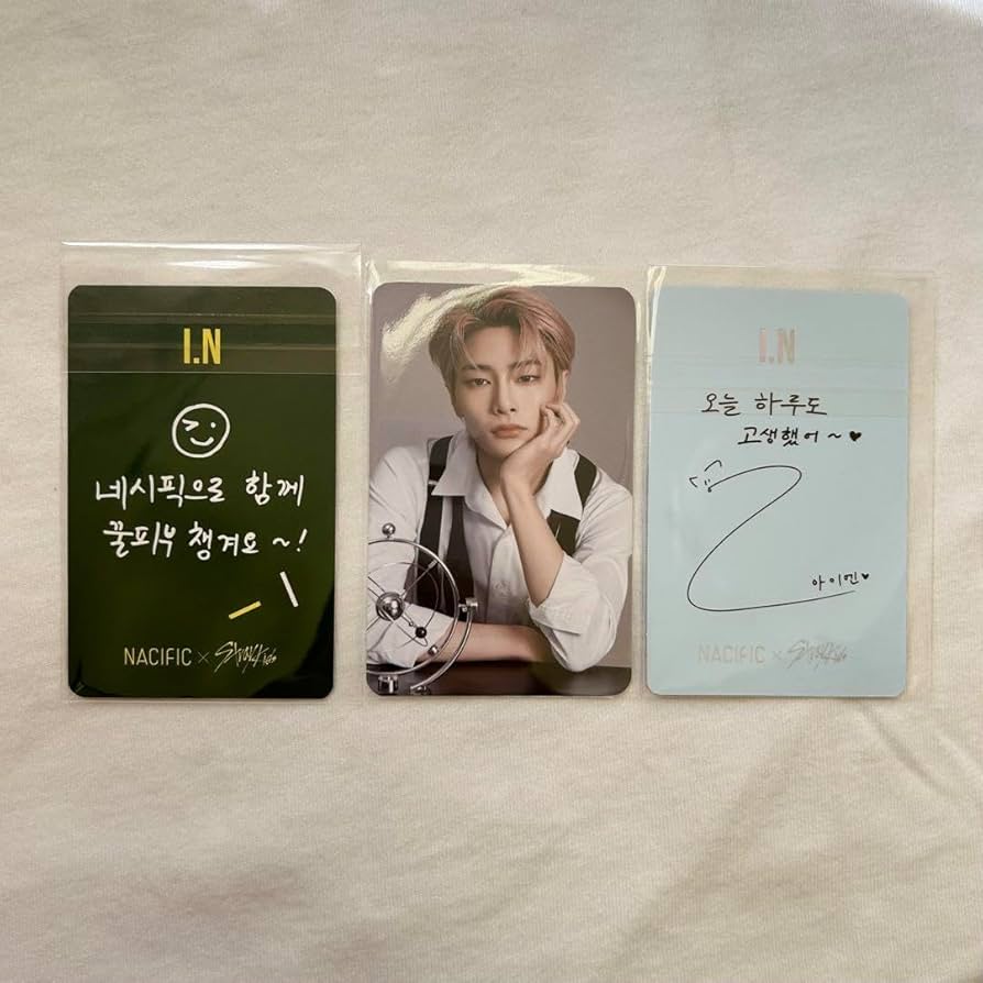 stayc MEOW 直筆 サイン 入り チェキ シウン stayc MEOW 直筆 サイン