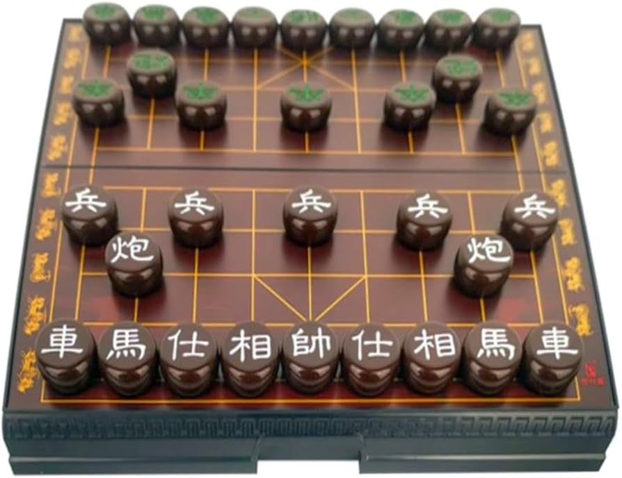Amazon | 中国将棋 シャンチー（象棋）折りたたみ 将棋盤 駒収納式