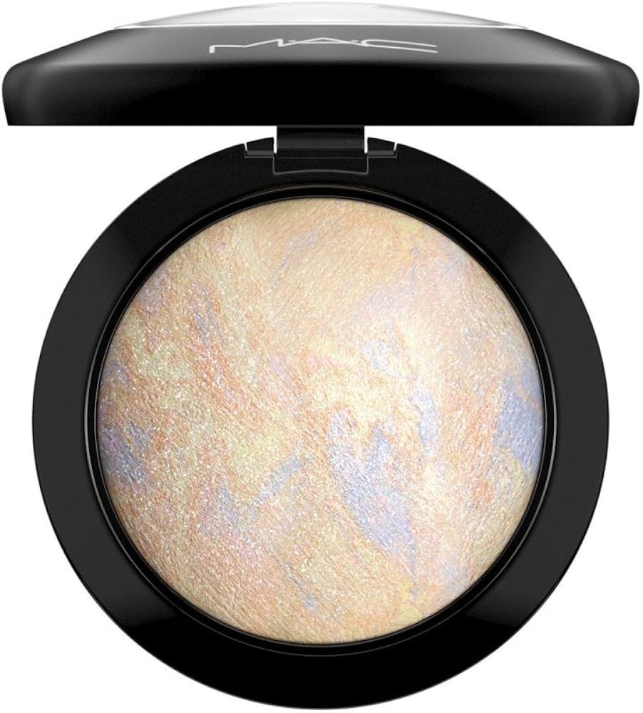 Amazon.com : MAC mineralize skinfinish LIGHTSCAPADE ~ Fall Colour