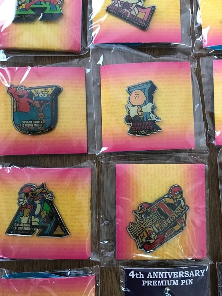 Amazon | ユニバーサルスタジオジャパン USJ 4周年 ピンバッジ 全10種