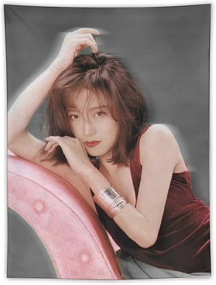 Amazon.co.jp: 中森明菜 タペストリー 吊り下げ ウォール
