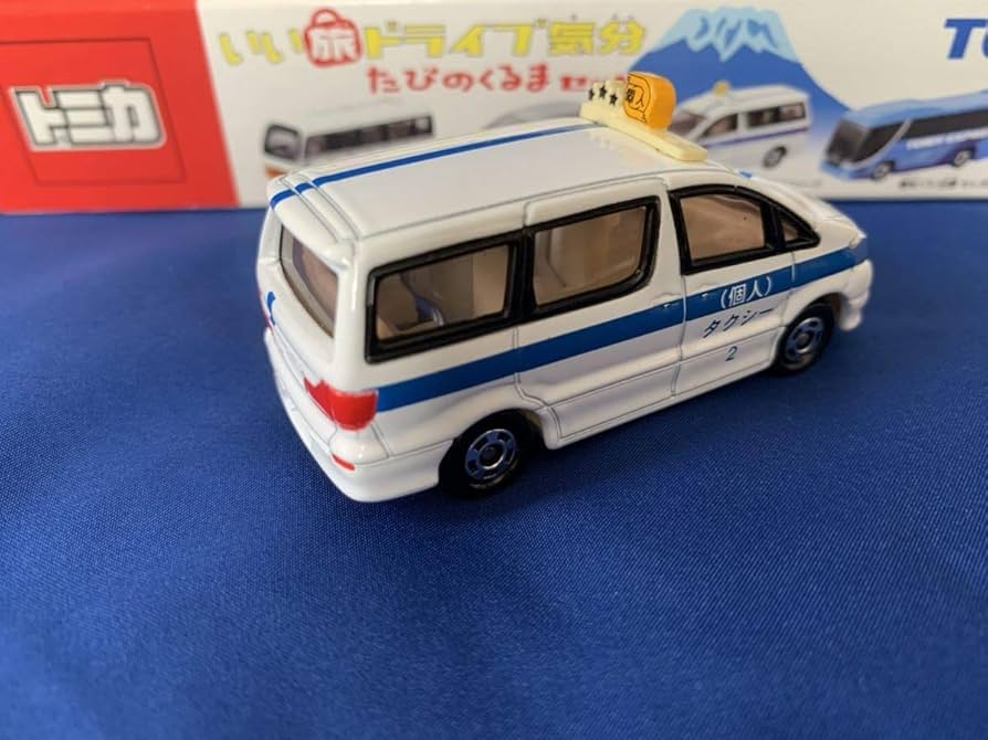 Amazon.co.jp: トミカギフト いい旅ドライブ気分 たびのくるまセット