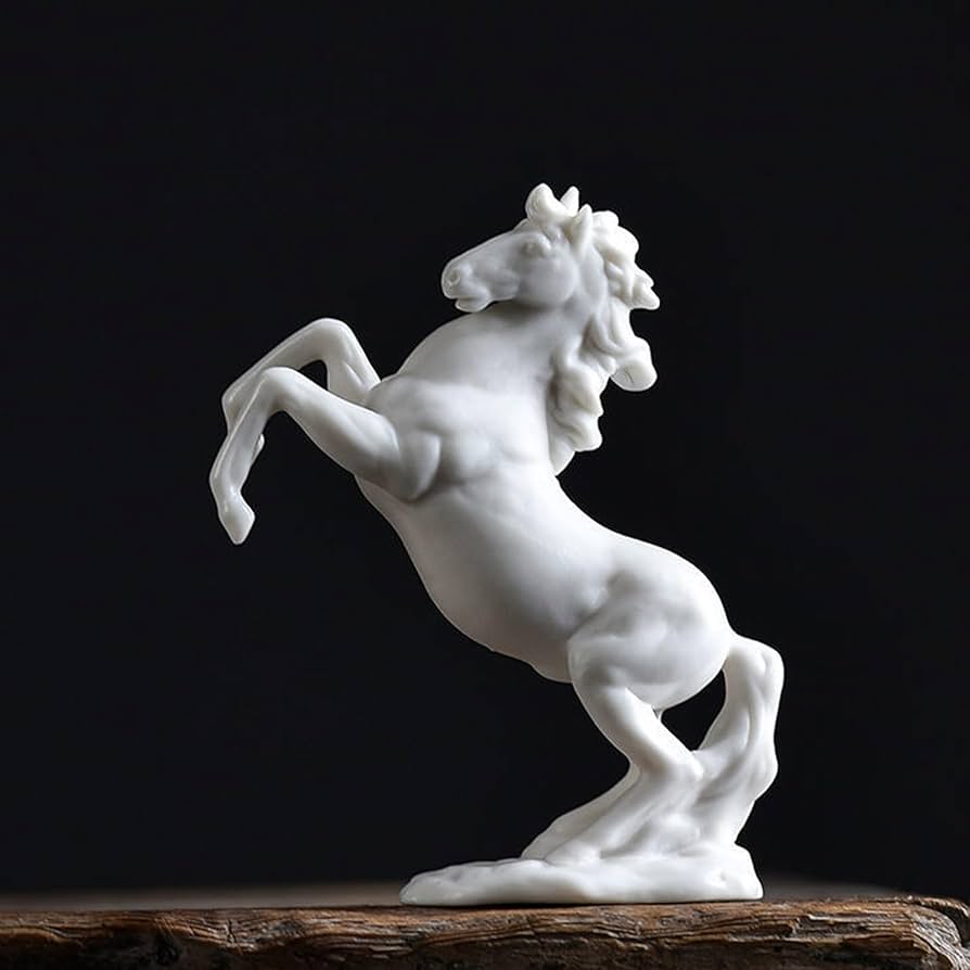 Amazon.co.jp: 白い磁器の馬の彫像、10CM 陶磁器の白い馬の置物は家の