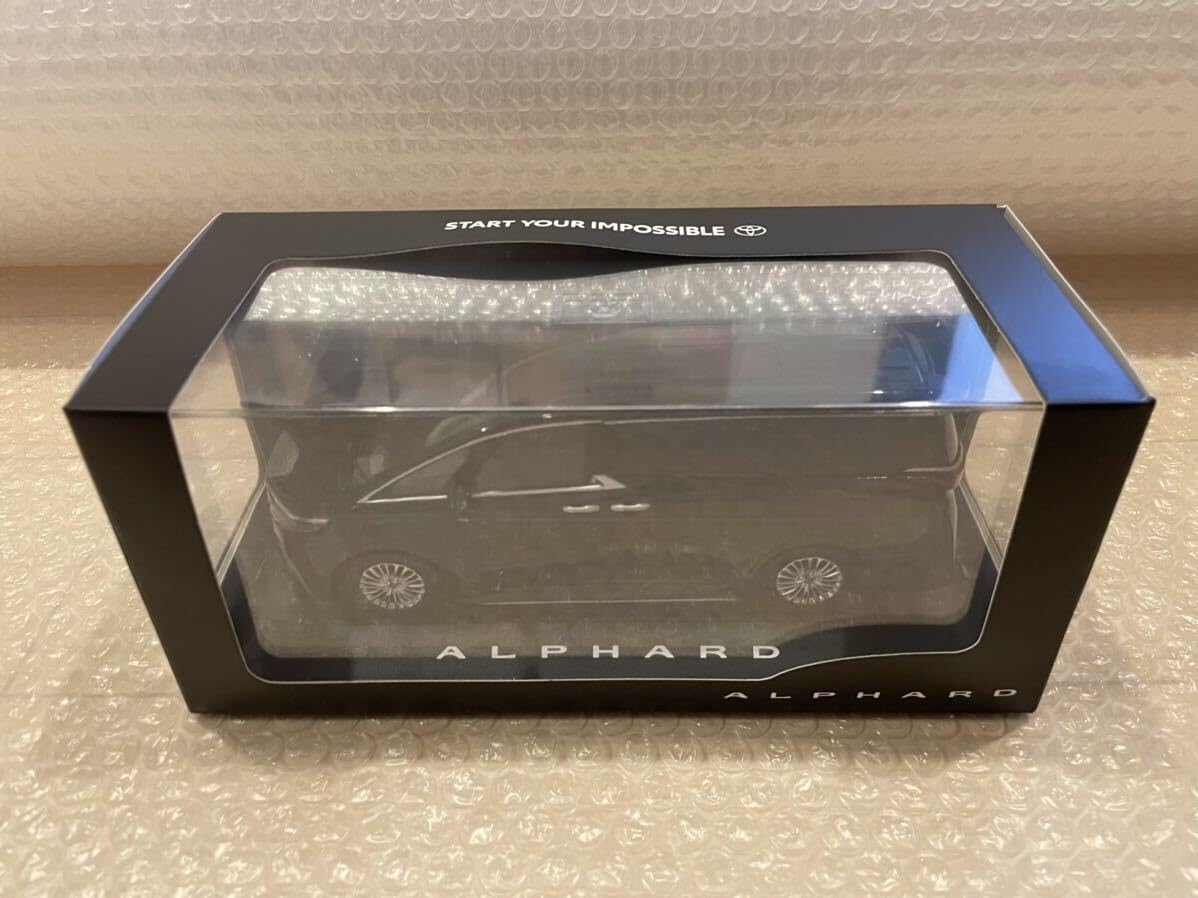Amazon | 【】1/30 ミニカー 新型 40 アルファード カラーサンプル