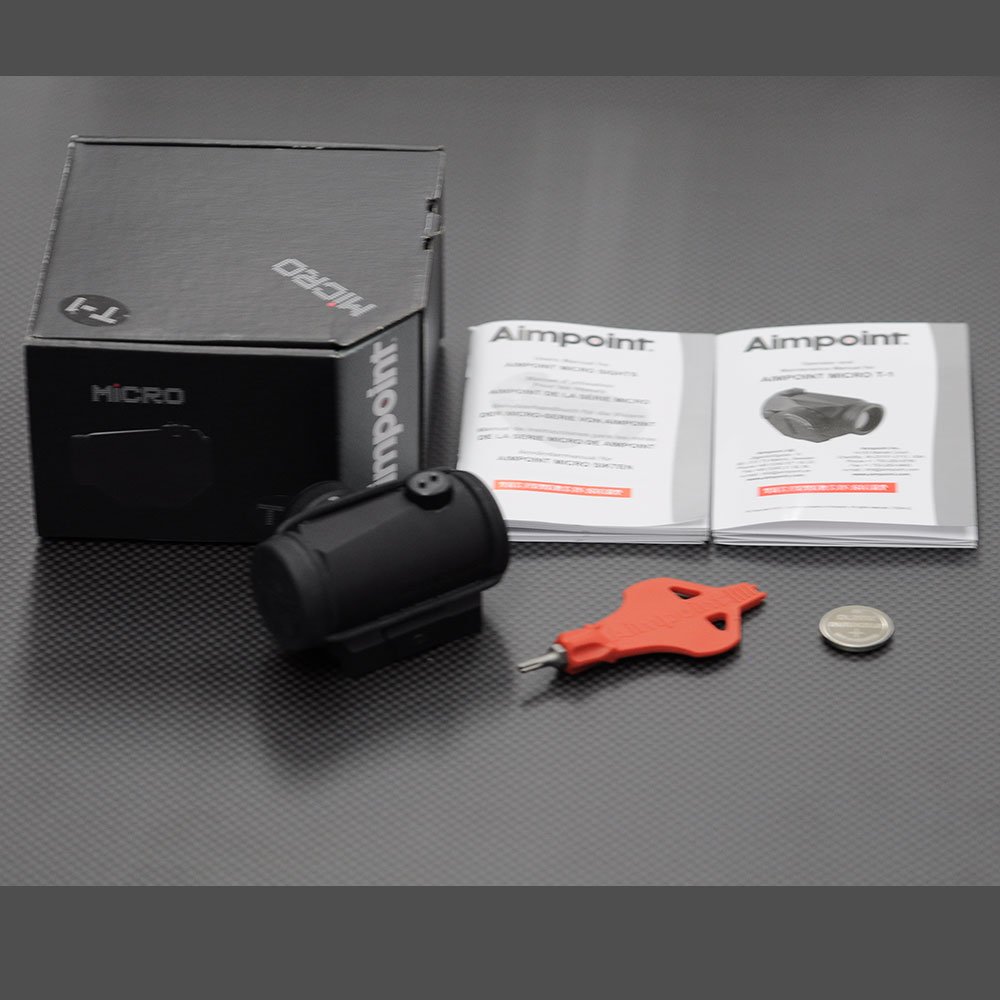 Amazon.co.jp: (エイムポイント)AIMPOINT 実物ドットサイト #12417