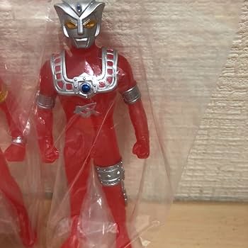 Amazon.co.jp: 希少 ソフビヒーローウルトラマン対決セット