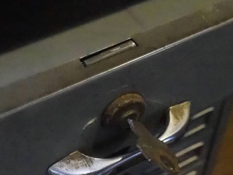 Amazon.co.jp: 【鍵付き7段事務用スチールラックM】昭和レトロアイアン