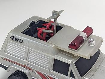 Amazon.co.jp: 西部警察 ニッサンサファリ 4WD ラジコン ヨネザワ 1 16