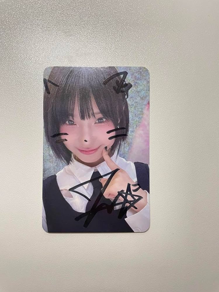 Amazon.co.jp: ナゴミ なごみ MADEIN サイン入り トレカ 落書き : おもちゃ