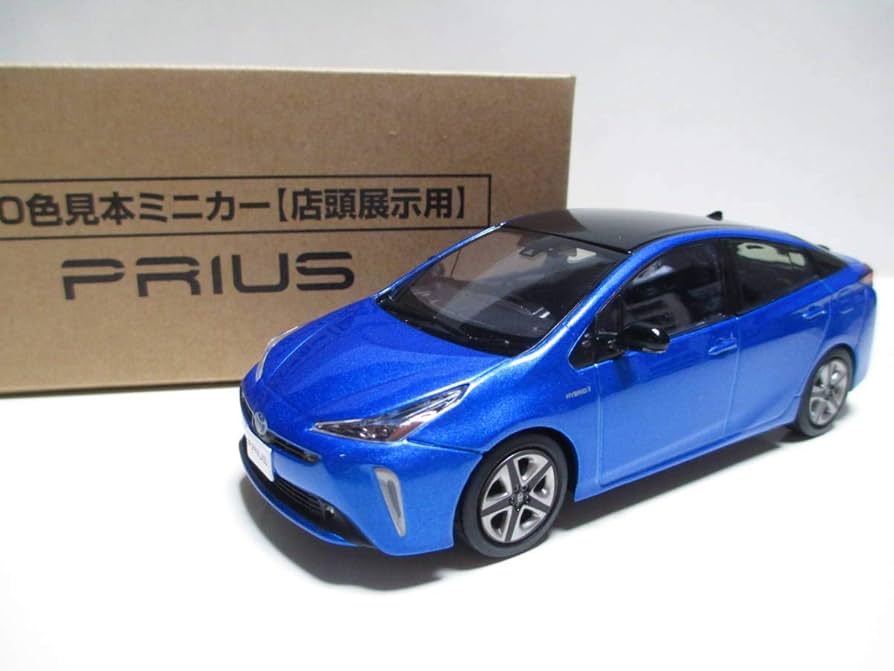 Amazon | 1/30 トヨタ 新型 プリウス 後期 PRIUS 2018 最新型 非売品