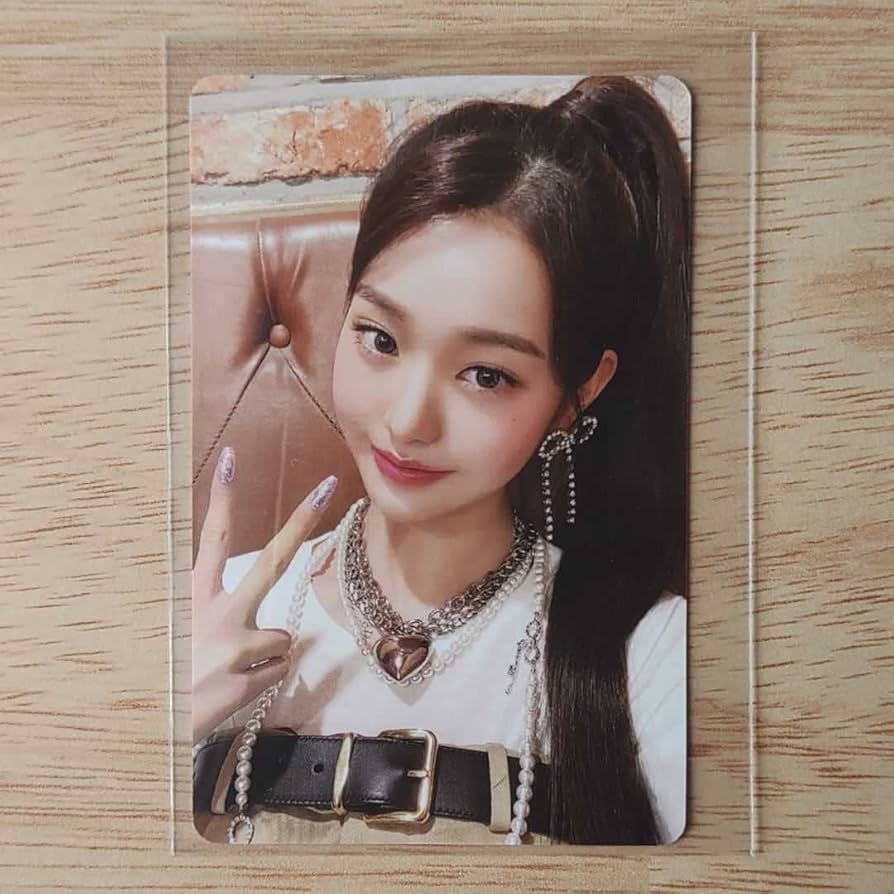 Amazon.co.jp: IVE アイブ LOVEDIVE ラブダイブ ウォニョン STARSHIP