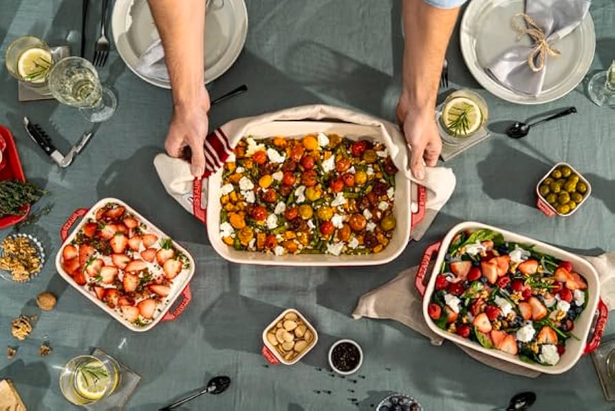 Amazon｜staub ストウブ 「 レクタンギュラーディッシュ チェリー 27