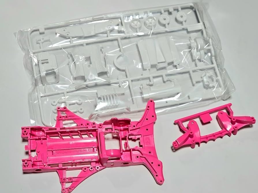 Amazon | ミニ四駆 限定 FMAカラーシャーシ 1セット(ピンク) 通販