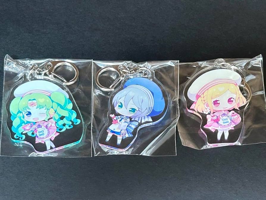 Amazon.co.jp: プリパラ 紫京院ひびき ファルル 緑風ふわり アクキー