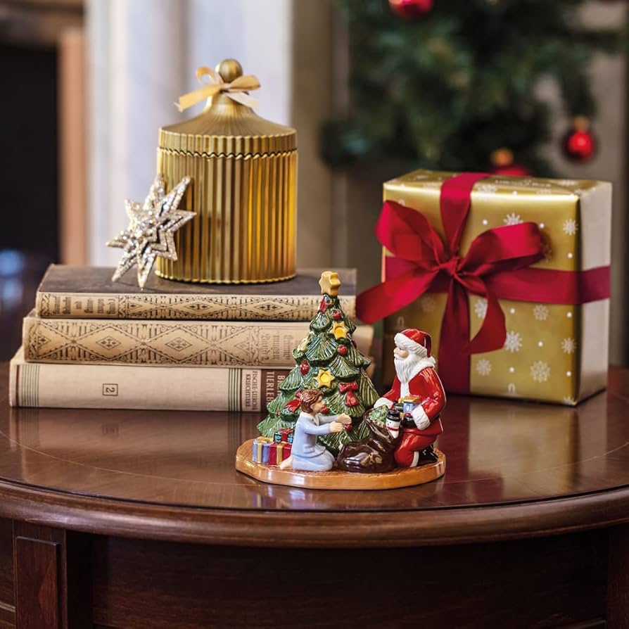 Amazon.com: Villeroy & Boch Christmas Santa in Armchair