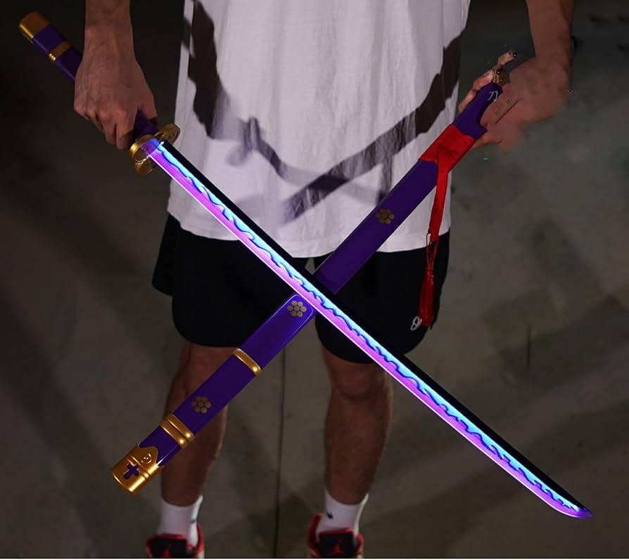 Amazon.co.jp: 発光武器 海賊ハンター ロロノア・ゾロ 秋水 閻魔