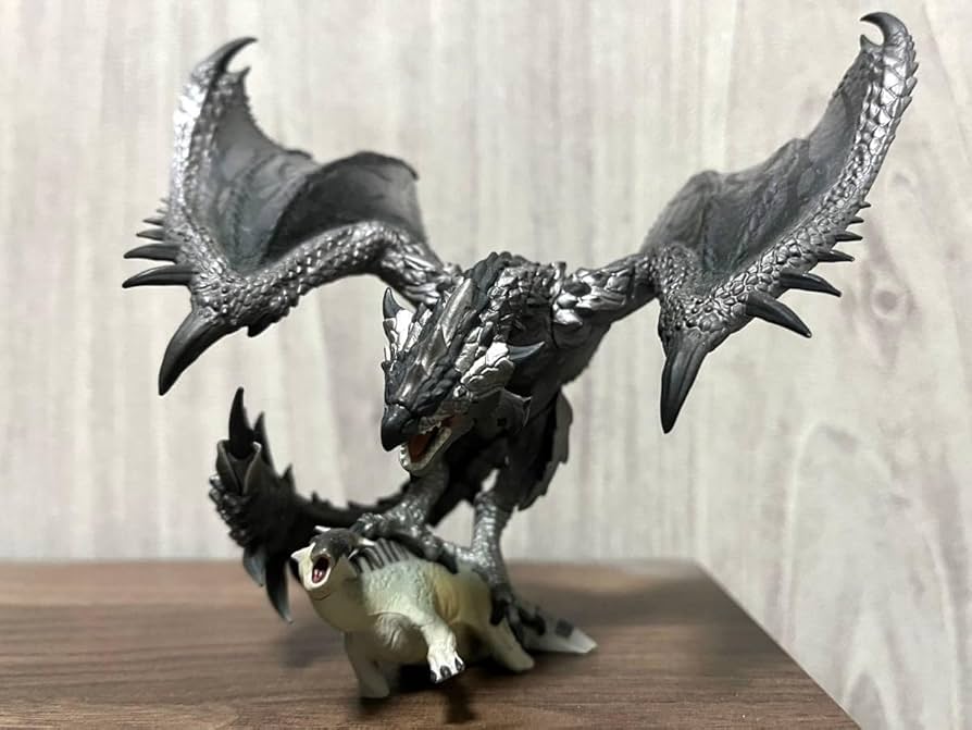 Amazon.co.jp: モンスターハンター DXスタチュー ラギアクルス希少種