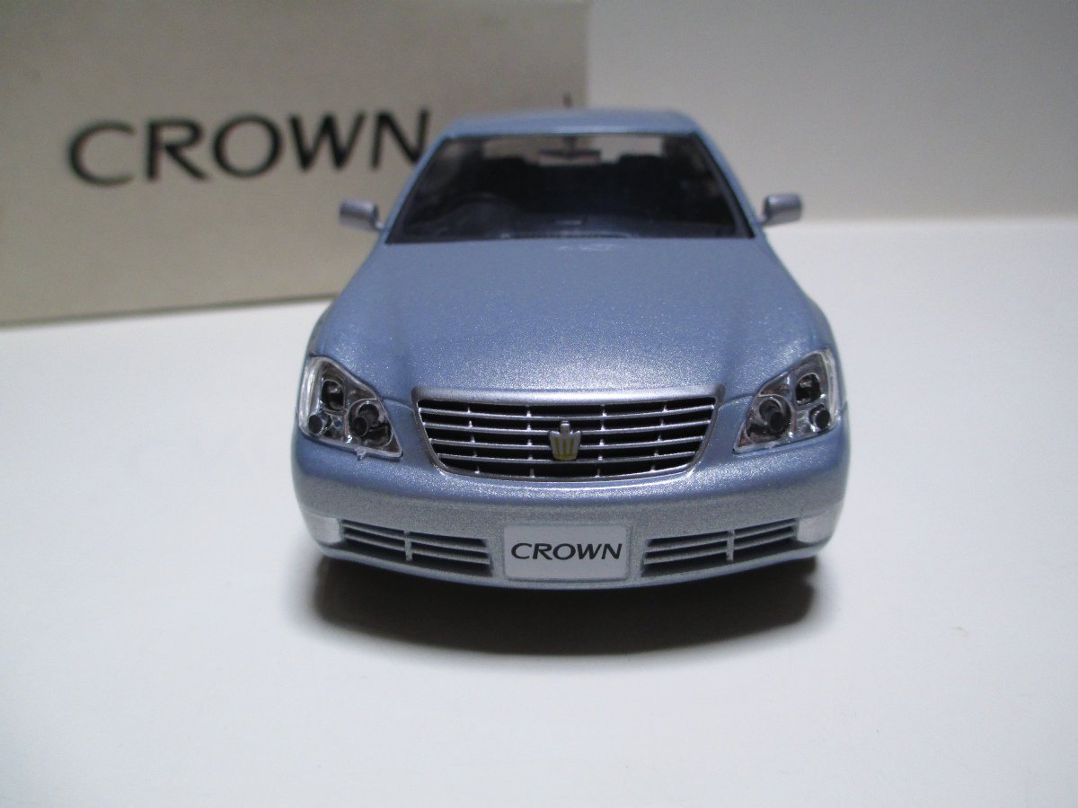 Amazon | 1/30 ミニカー クラウンロイヤルサルーン ゼロクラウン CROWN
