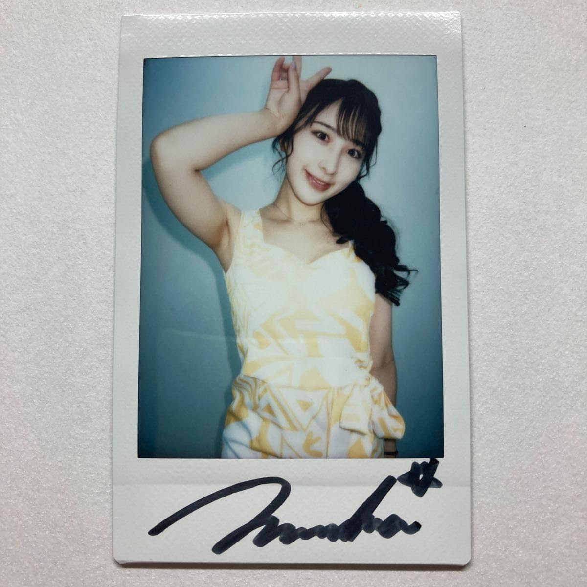 Amazon.co.jp: 北野未奈 直筆サイン入り チェキ : おもちゃ