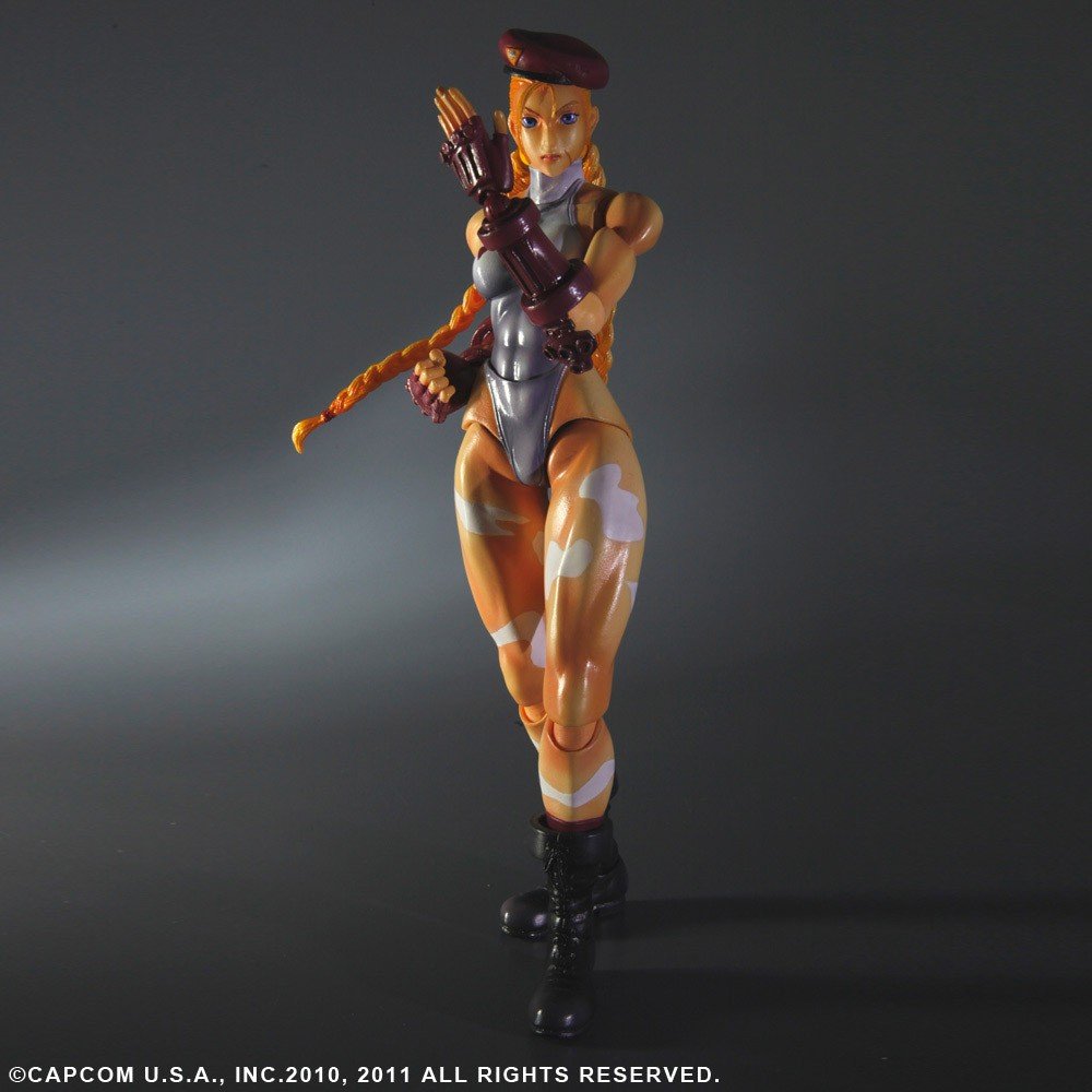 Amazon.co.jp: SUPER STREET FIGHTER IV PLAY ARTS改 キャミィ(PVC塗装