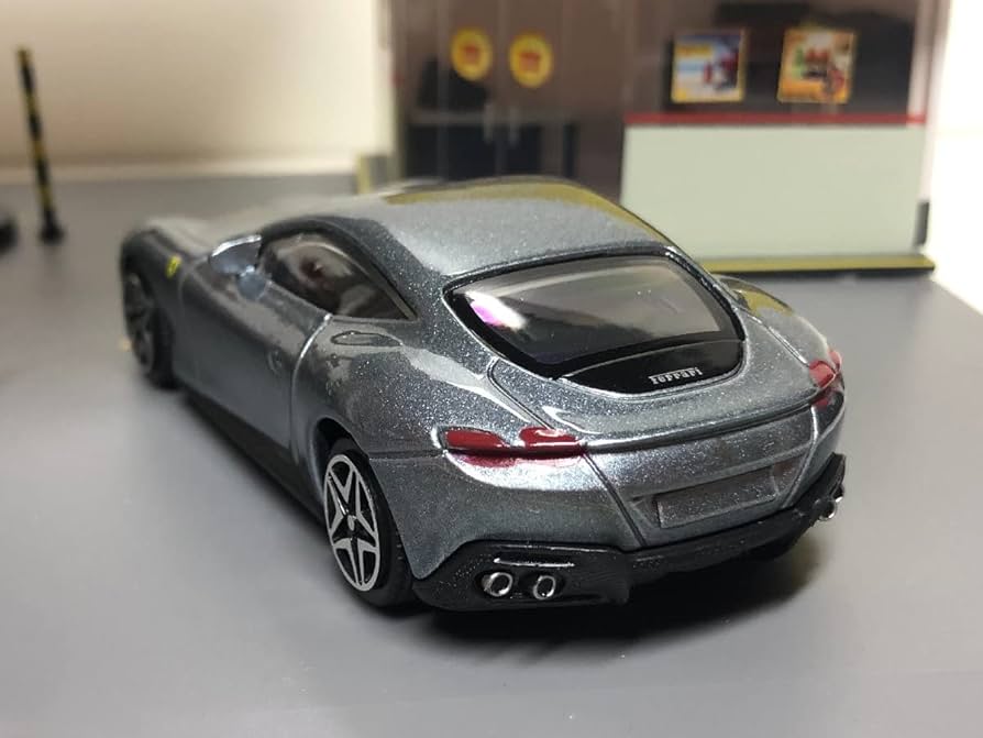 Amazon | Burago 1/43 Ferrari Roma シルバー フェラーリ ローマ