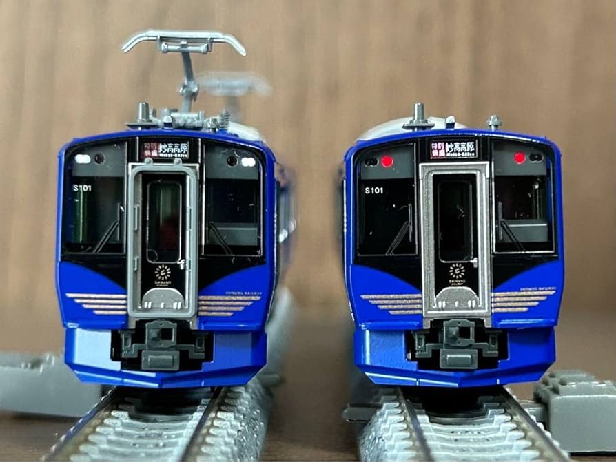 61rxO7Se8cL._AC_UF894,