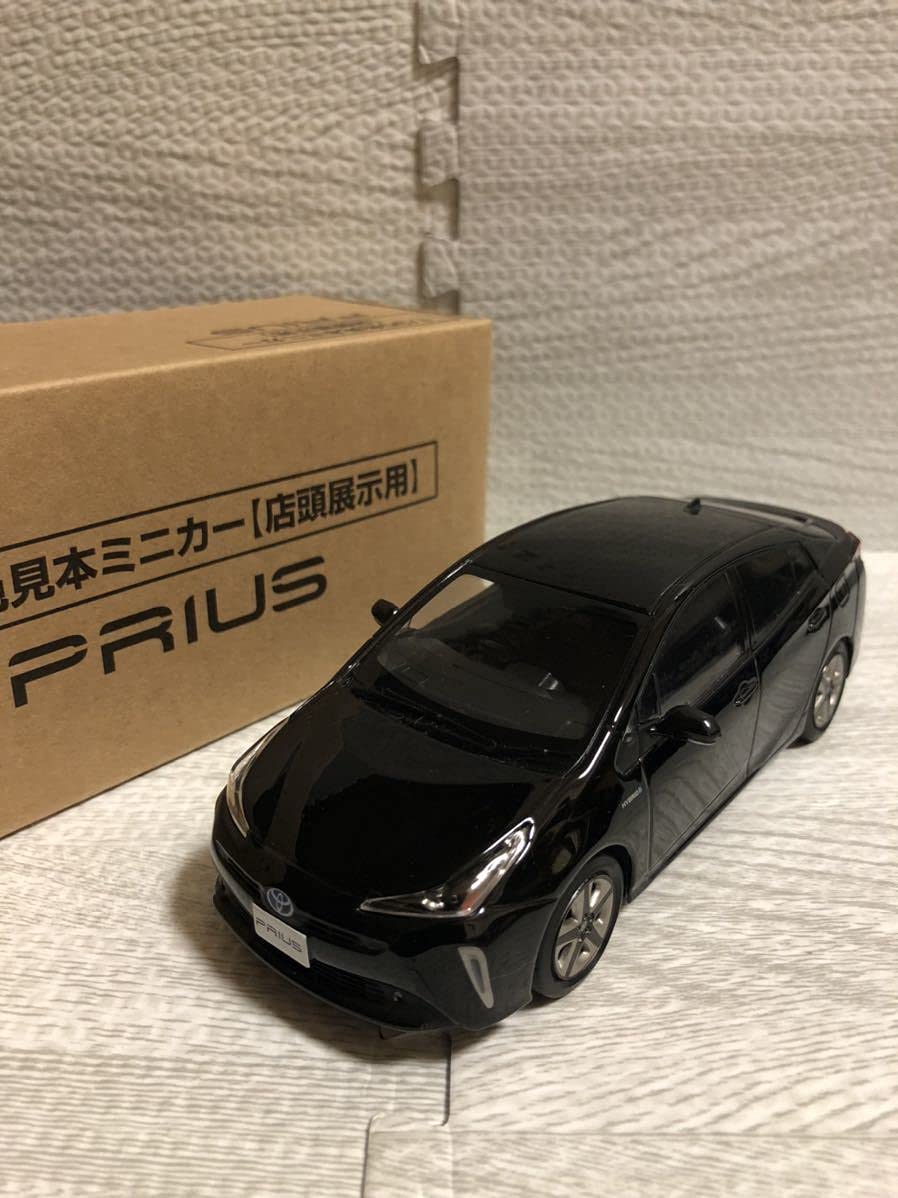 Amazon | 1/30 トヨタ 新型プリウス 後期 PRIUS 非売品 カラーサンプル