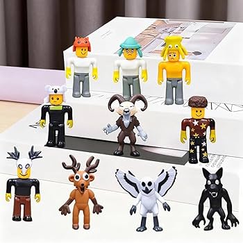 Amazon.co.jp: 99夜の森 フィギュア 99 Nights in the Forest ロ