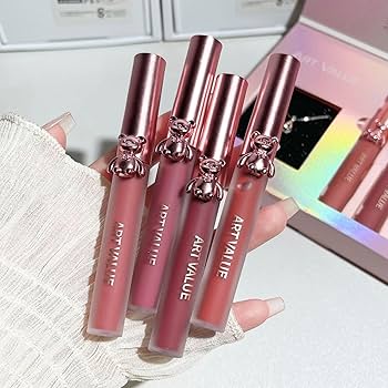 Amazon | コスメセット 小熊リップネックレスセット 4本入り マット