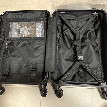 Amazon.co.jp: マクロス キャリーケース 美雲・ギンヌメール 熱気