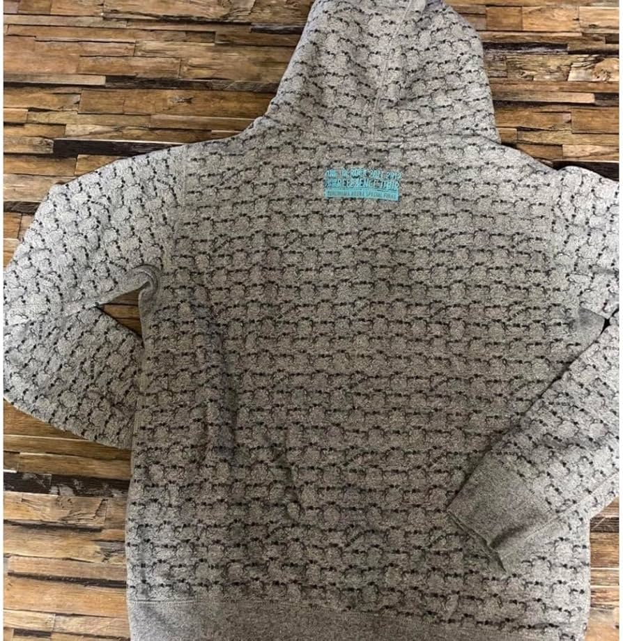 Amazon.co.jp: ONE OK ROCK残響リファレンスツアーパーカーMサイズ