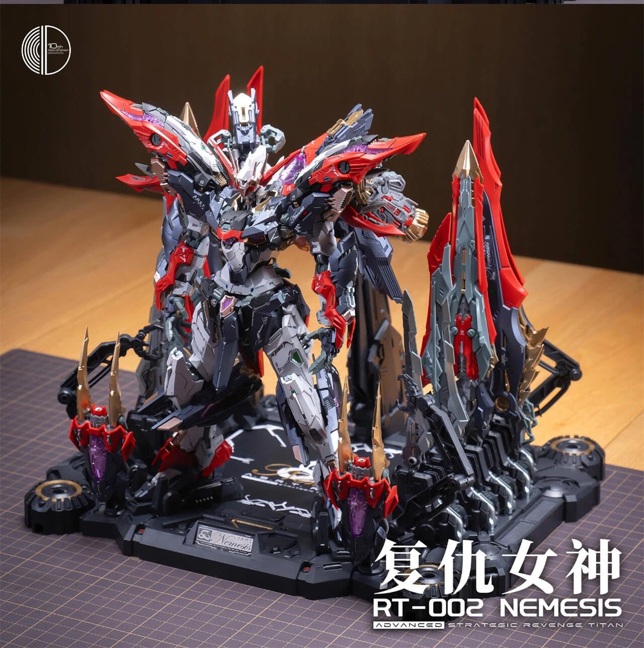 Amazon | 無限维度 1/100 機甲 復讐女神 Nemesis 組立モデル可動