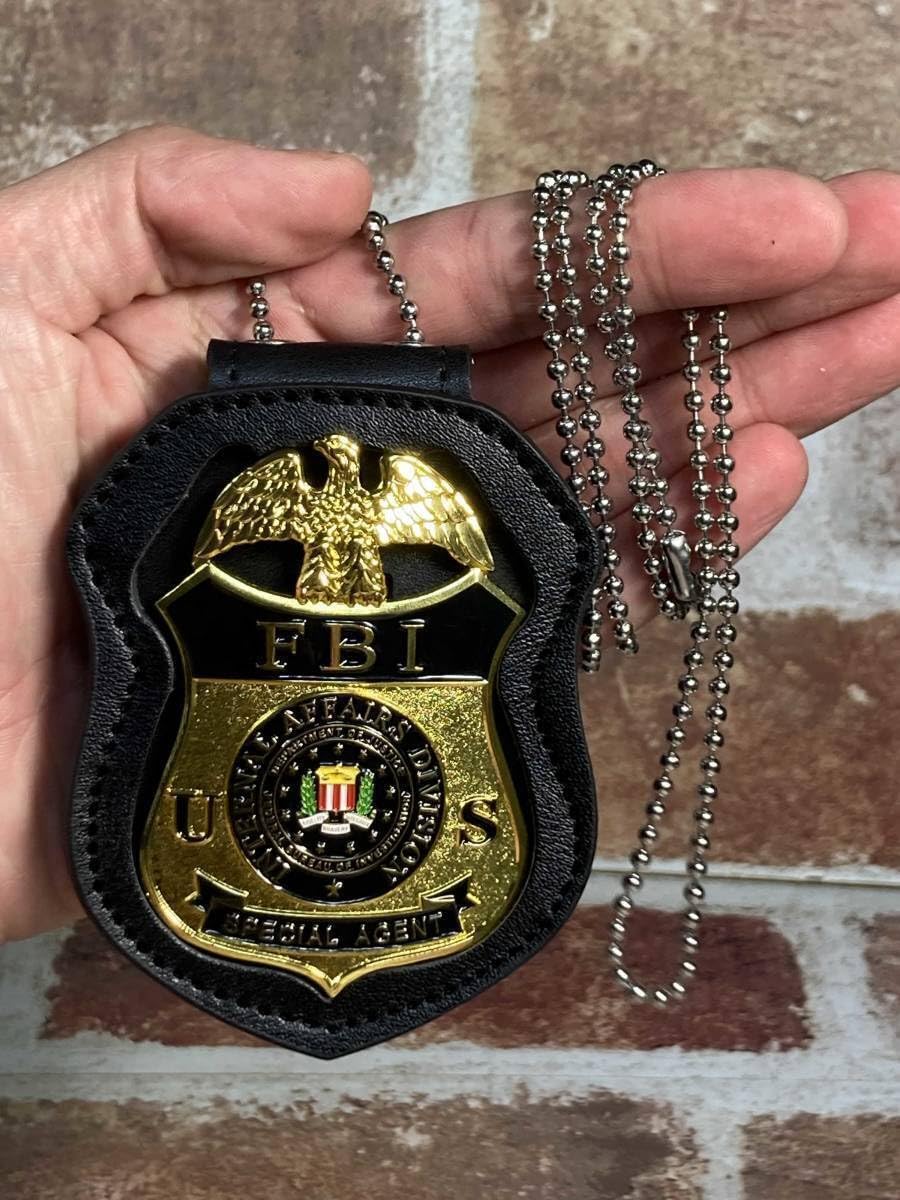 Amazon | FBI 連邦捜査局 捜査官バッジ レプリカ fire 管理番号FG1