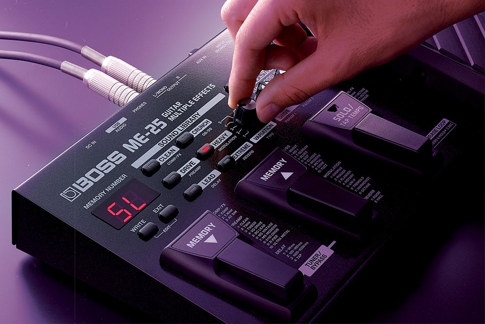 Amazon.co.jp: BOSS Guitar Multiple Effects ギター用マルチ