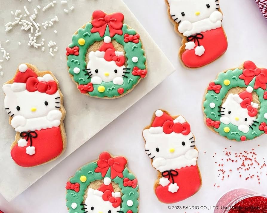 Amazon.com: Handstand Kitchen Hello Kitty Holiday Cookie Party Set