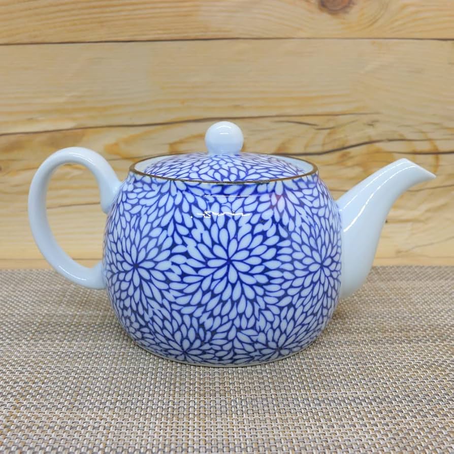 Amazon | 急須 有田焼 華菊青丸ポット 花柄｜和食器 陶器 三階菱 | 三