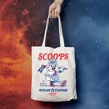 Amazon | FaNaTtik Stranger Things Scoops Ahoy トートバッグ