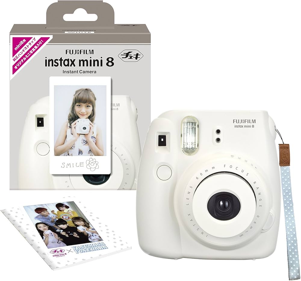 Amazon | 富士フイルム(FUJIFILM) インスタントカメラ チェキ instax
