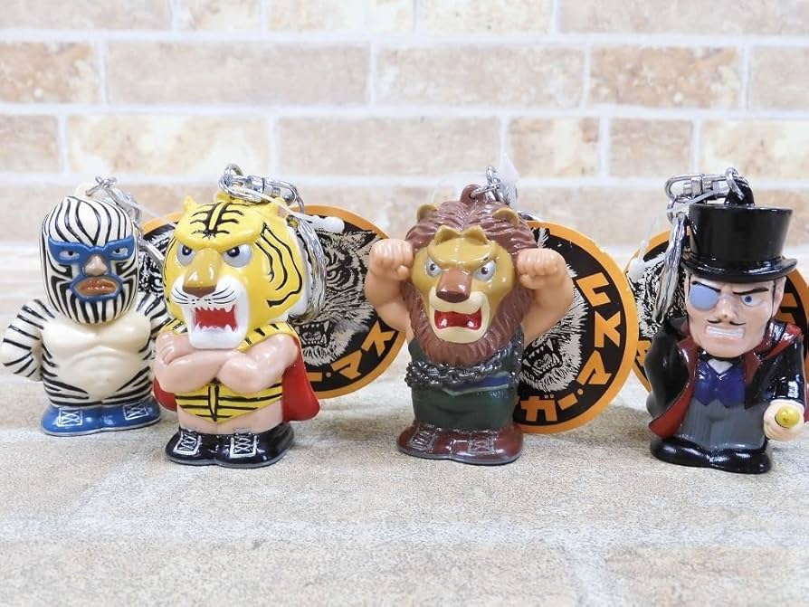 Amazon.co.jp: タイガーマスク フィギュアキーホルダー ホビーメイト