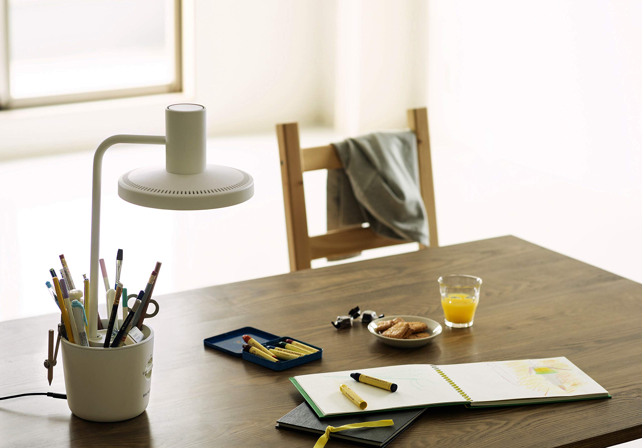 Amazon.co.jp: バルミューダ ザ・ライト 太陽光LEDデスクライト