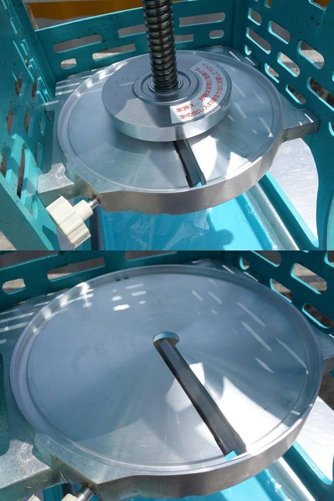 Amazon｜Swan(スワン) 手動式ブロックアイスシェーバー (ギヤー駆動式