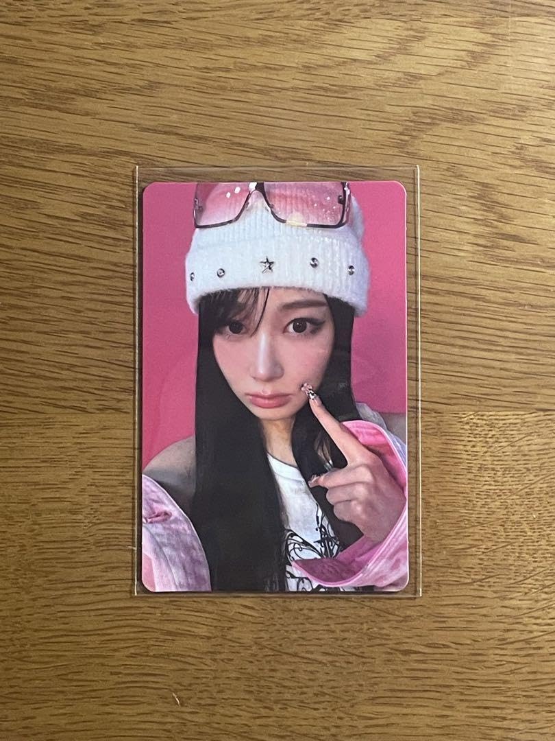 Amazon.co.jp: aespa ジゼルトレカ Hot Mess Limited Edition : おもちゃ