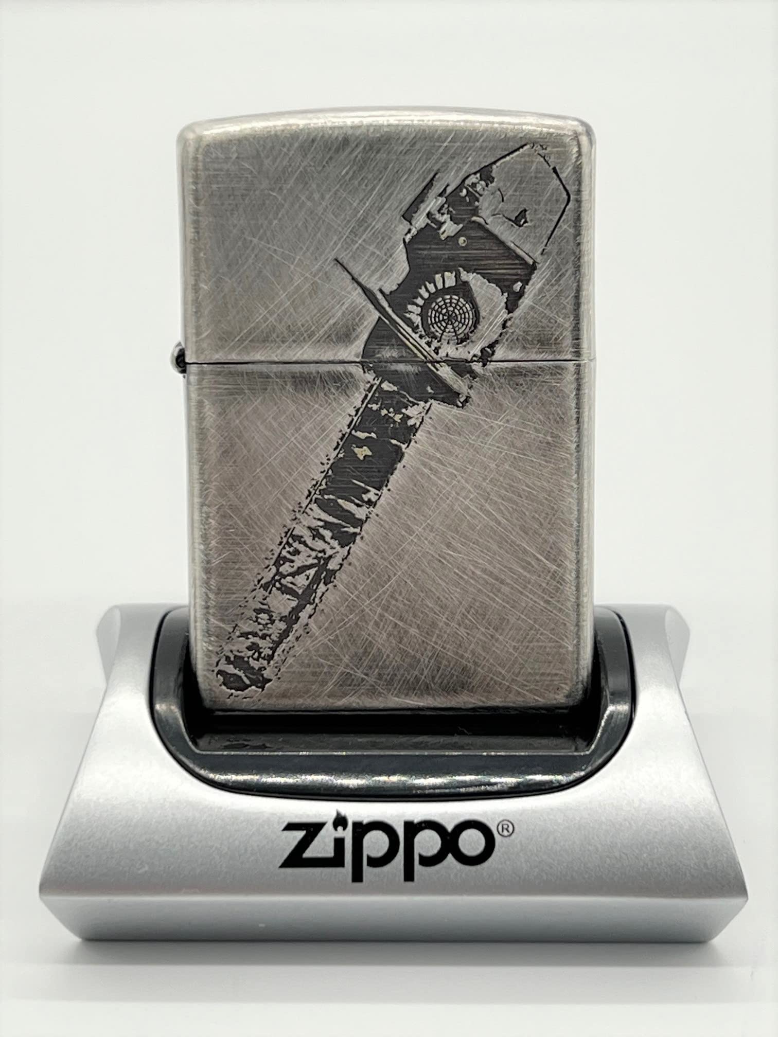 Amazon.co.jp: ZIPPO バイオハザード RE:4 チェーンソー男 : ファッション