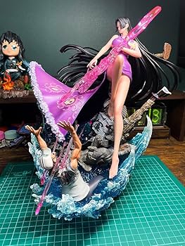 Amazon | ONE PIECE ボアハンコック フィギュア ガレージキット