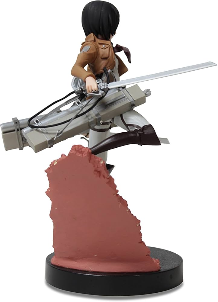 Amazon.co.jp: 進撃の巨人 立体機動スペシャルフィギュア-ミカサ