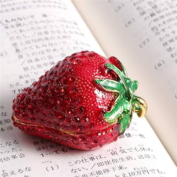 Amazon｜Waltz&Fいちご ジュエリーボックス クリスタル動物