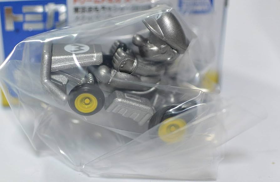 ドリームトミカSP 東京おもちゃショー2013限定 メタルマリオ Amazon